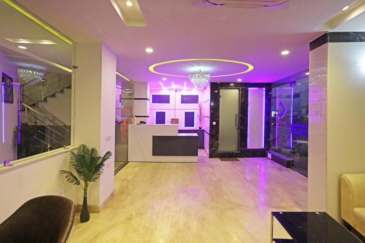De Clark Residency Delhi Airport Hotel New Delhi
